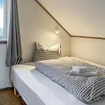 Amazing Home In Offersoy With Sauna *