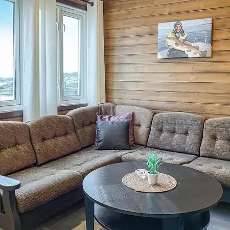 Amazing Home In Offersoy With Sauna *